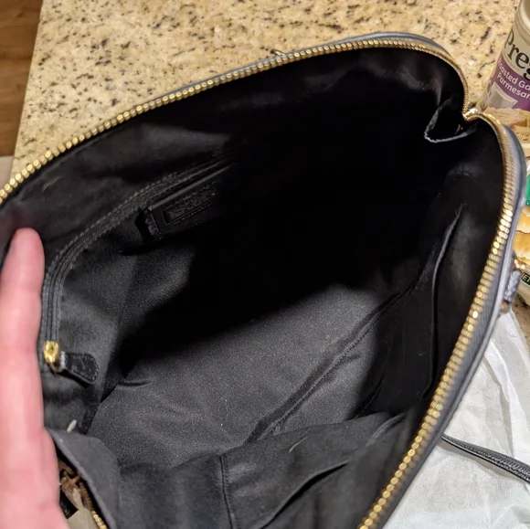COACH Vintage Black Dome Crossbody Bag EUC - Picture 4 of 12